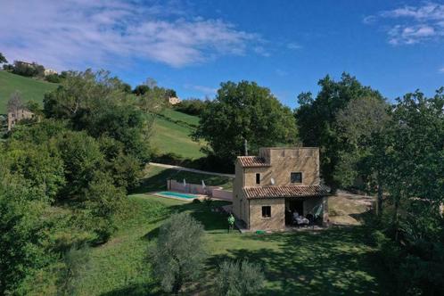 Italië vrijstaand vakantiehuis in Le Marche met privézwembad, Vakantie, Vakantiehuizen | Italië, Rome en Midden-Italië, Landhuis of Villa