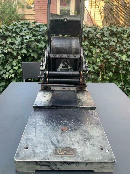 Press Rejafix M2 Press Rejafix M2