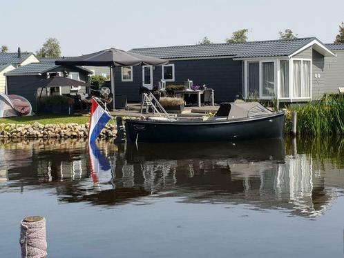 Luxe vakantiehuis aan openvaarwater met fantastisch uitzicht, Vakantie, Vakantiehuizen | Nederland, Friesland, Chalet, Bungalow of Caravan