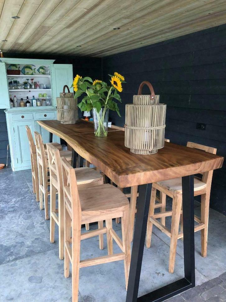 Maatwerk boomstamtafels, bartafels, salontafels ook voor buiten Treetop tables