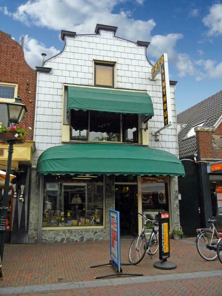 Al 68 jaar uw vakfotograaf in Zoetermeer en omstreken! Foto Linthout