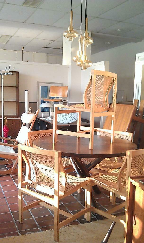 Vintage furniture, lighting and accessories RetroHome