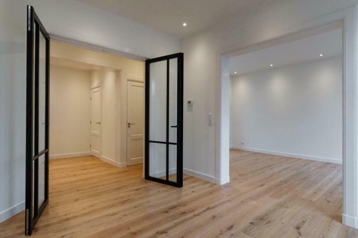 Wij (ver)bouwen naar uw wens! HUIS RENOVATIES