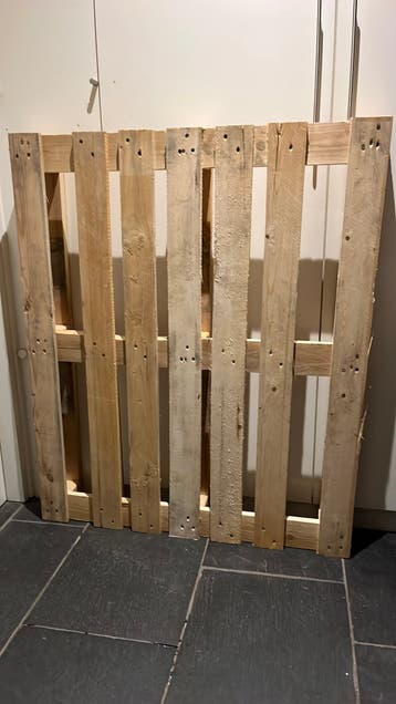 Pallet 100x120cm, gratis af te halen