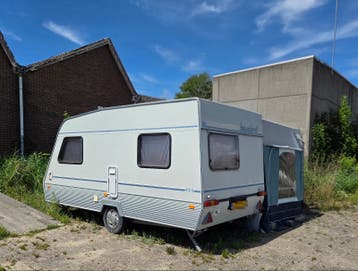 Beijerland 430D Caravan met voortent en vernieuwd toilet