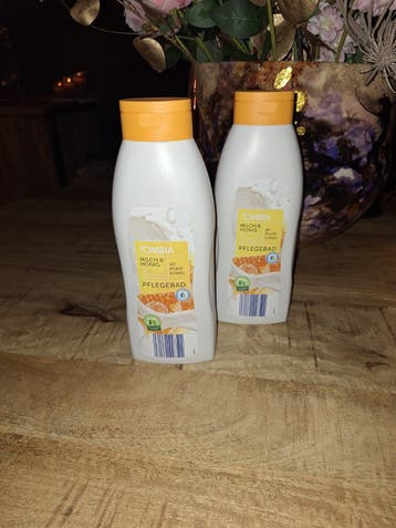 GRATIS 2 nieuwe flessen Duitse douchegel (Ombia)