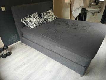 Tweepersoons boxspring bed 160x200 cm gratis ophalen