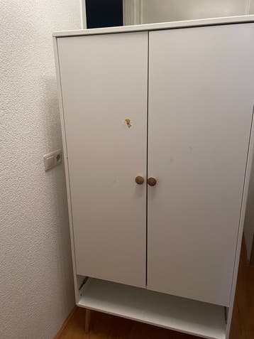 Kledingkast kinderkamer
