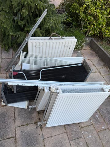 Gratis ophalen van oud ijzer en metalen