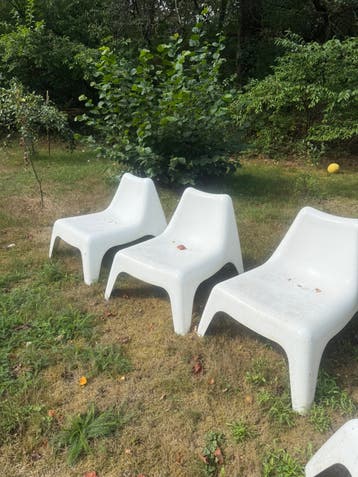 Gratis op halen 4 witte stoelen ikea