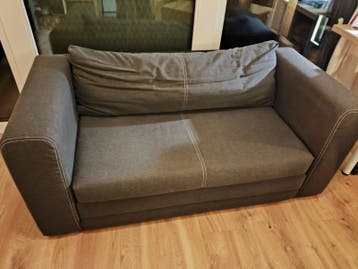 Ikea 2 person couch (askeby)