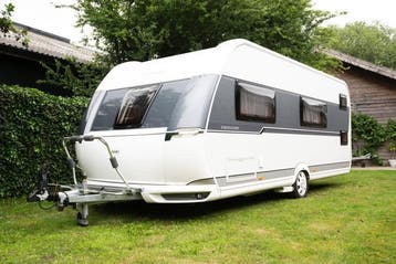 Hobby 560 KMFE Caravan - Ideaal voor gezinnen!