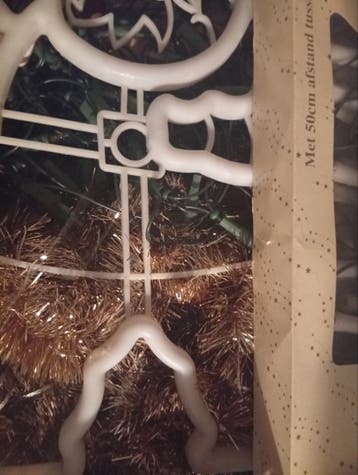 div rommelmarkt en kerst spullen