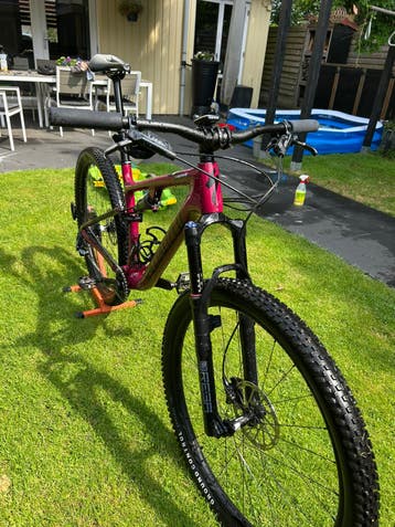 Specialized Epic Evo 2022 - Gloss Raspberry