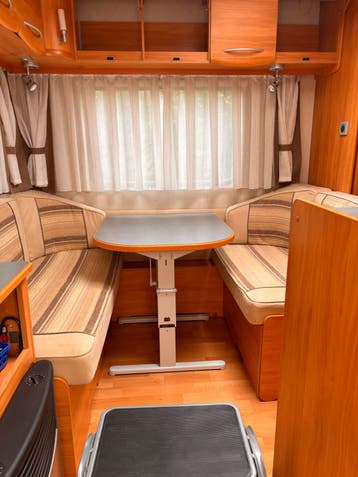 Adria Adora 432 PS (2008) met Unico Milaan 280 voortent (201