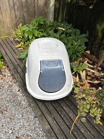 Kattenbak, gratis af te halen