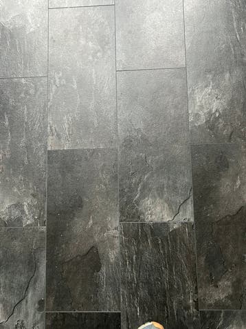 Laminaat grijs/zwart/zilver