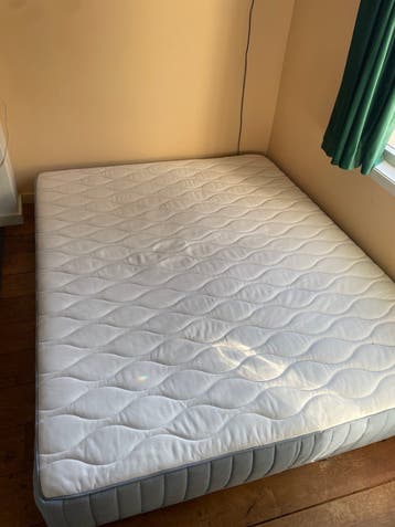 Matras 160 x 200 gratis op te halen