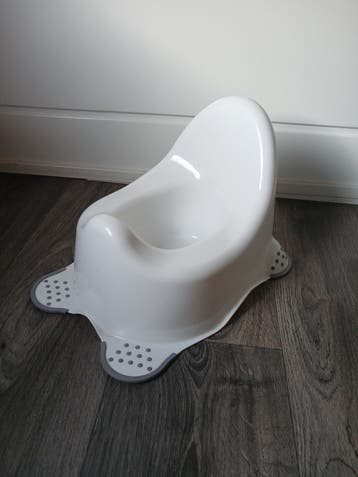 Wit kinderpotje met antislip