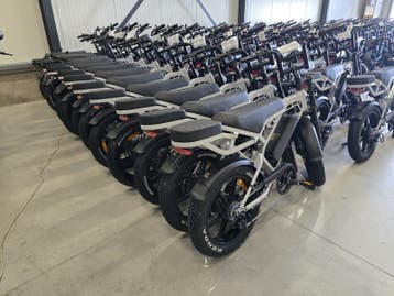 Fatbike V20 Pro best Verkocht Top3 AANBIEDING WIT NIEU