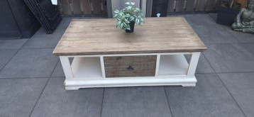 Salontafel 1.30m lang, 70cm breed, 45cm hoog