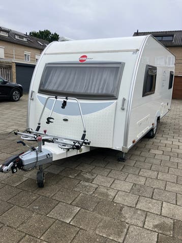 Burstner Flipper 460TL enkele bedde