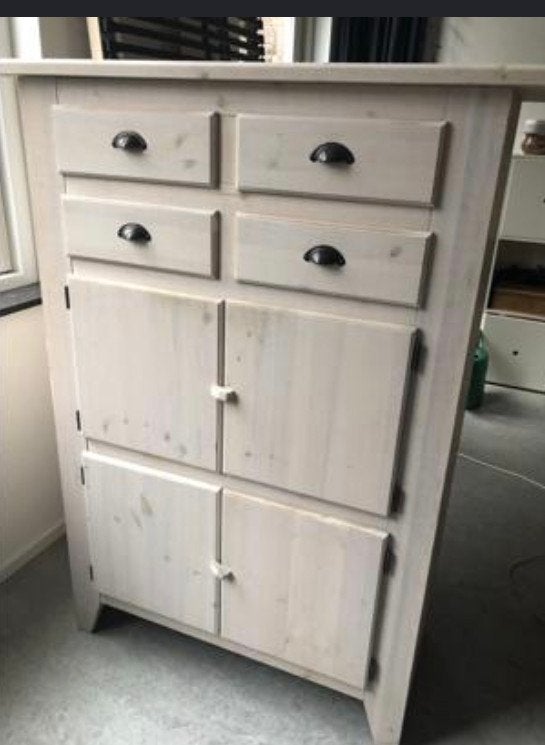 Kast GRATIS ophalen.