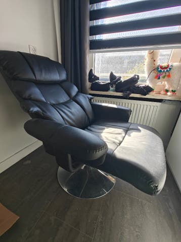 Gratis zwarte luie stoel