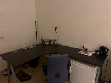 bureau en/of bureaustoel GRATIS ophalen