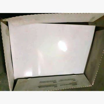 GRATIS: 18x wandtegel 33 x 25 cm wit glanzend nieuw tegel e6