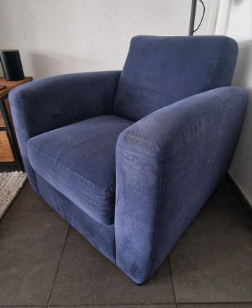 GRATIS - Comfortabele blauwe fauteuil - Zo goed als nieuw