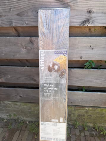 Vintage laminaatvloer van Gamma - Vlakke uitvoering Sol liss