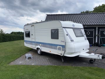 Hobby 495 UFE Prestige Caravan -
