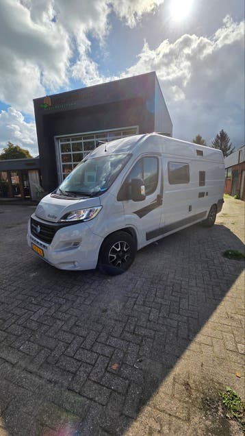 Knaus BoxStar Road 600 - Compacte Buscamper met Hefdak