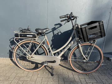 AKTIE CORTINA U4 TRANSPORTFIETS BAFANG MIDDENMOTOR EBIKE 600
