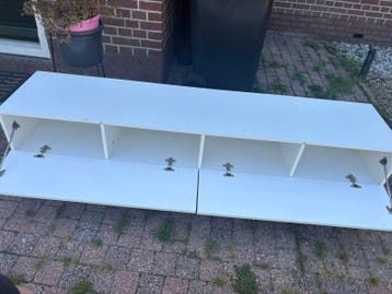 Witte wandkast/tv-meubel met 4 vakken