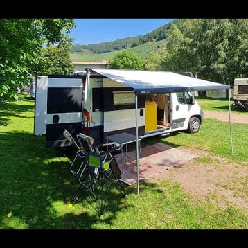 Peugeot boxer buscamper bj 2011