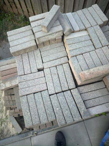Tuintegels klinkers 20x5x6 ca 3.5m2