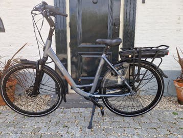 Elektrische dames fiets