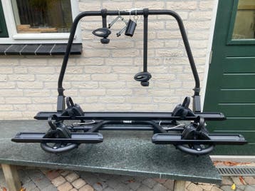 Thule Caravan SuperB XT Black fietsendrager voor op dissel