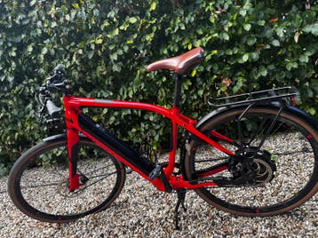 Specialized TURBO S Speedbike (45 km), nieuwe 700 KW accu