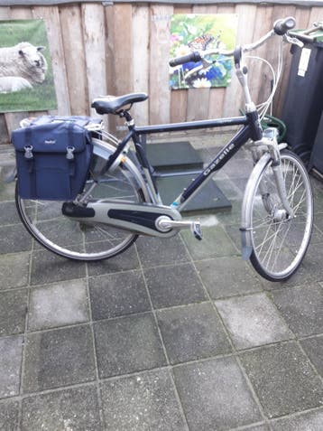 Fiets Herenfiets met 7 versnellingen.
