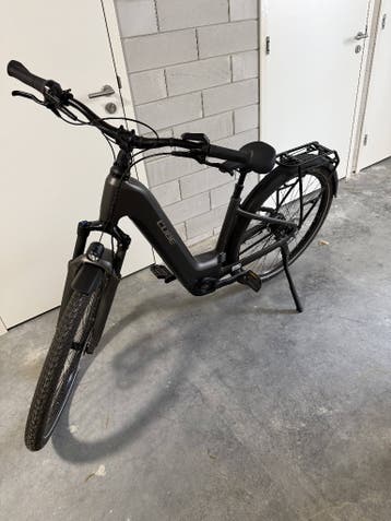 e-bike cube touring comfort slx 800