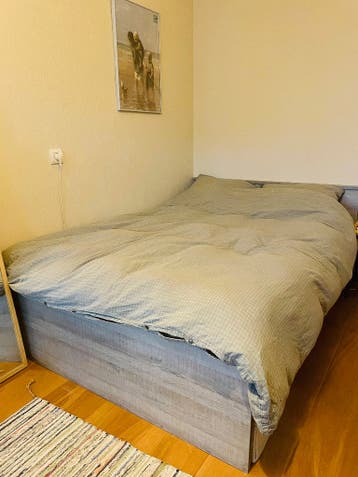 Tweepersoons Bed (140x200) + twee lattenbodems