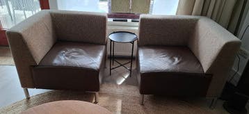 Set van 2 fauteuils en 1 bank van leer en stof
