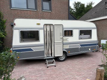Fendt Joker 490 gepimpte caravan met nieuwe voortent
