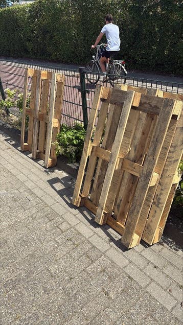 Pallets GRATIS op te halen / LEIDEN