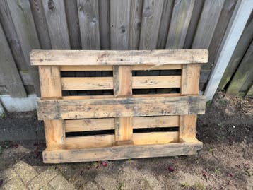 Gebruikte houten pallet - stevig en veelzijdig
