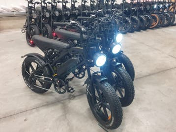 QM V20 Pro Luxury - Zwart - Full Option Fatbike Aanbieding