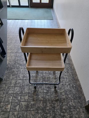 Badkamer trolley op wielen